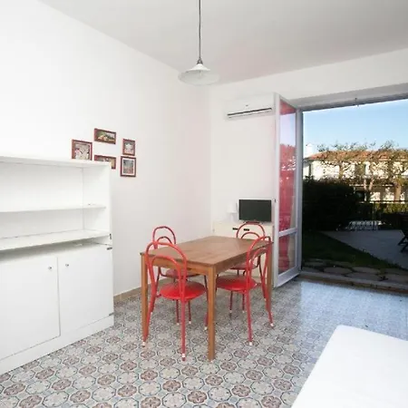 M084 - Marcelli, Trilocale Con Giardino A 100 M. Dal Mare Al Mareverde شقة مارشيللي