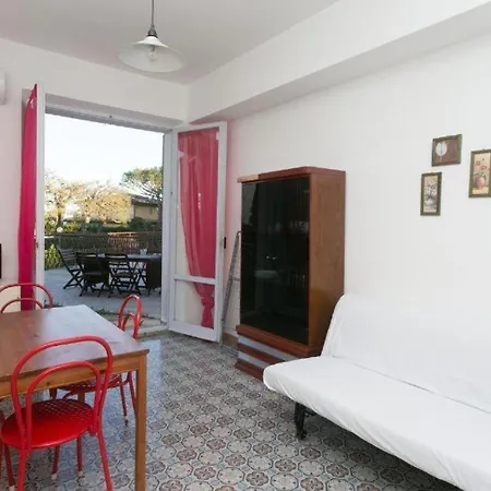 M084 - Marcelli, Trilocale Con Giardino A 100 M. Dal Mare Al Mareverde شقة